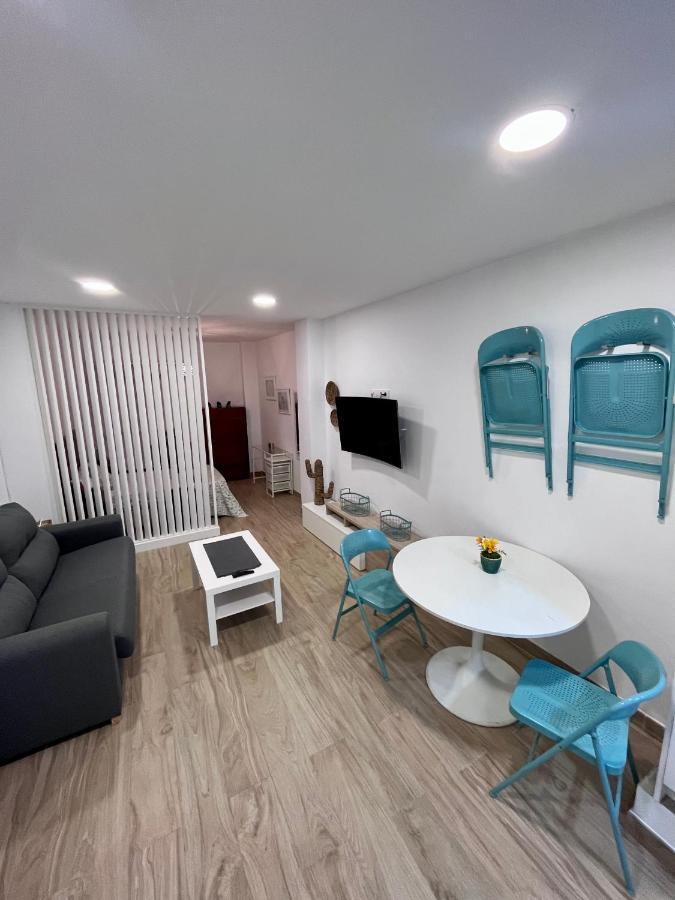 Gatu Villa Paraguay , Preferente Mayores 25 Anos Y Familias Кадис Екстериор снимка